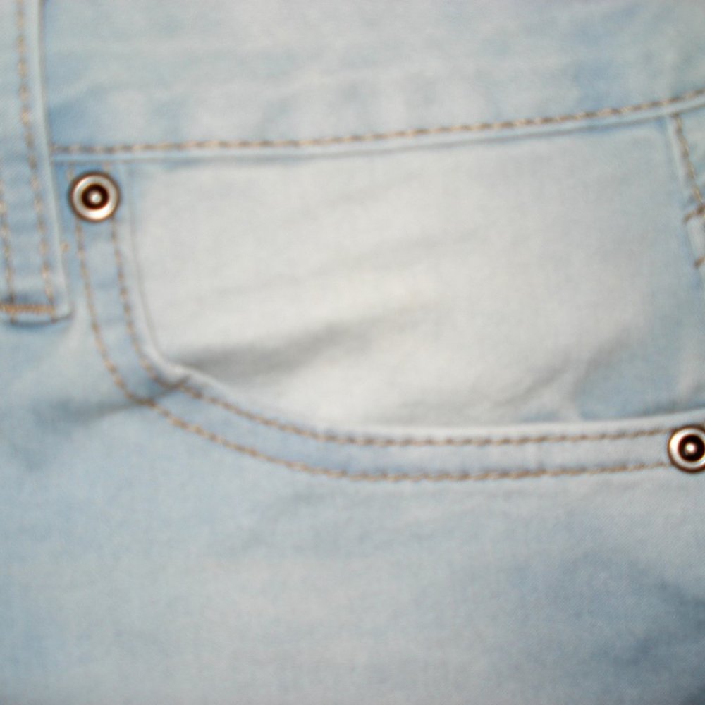 Earl Jeans Washed Blue Stretchy Jeans Size 8 - Picture 4 of 6